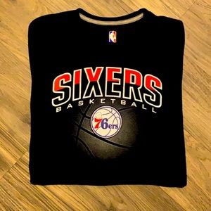 Sixers Basketball Spell Out T-shirt 7️⃣6️⃣🏀‼️